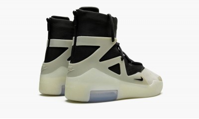 NIKE AIR FEAR OF GOD 1 String/ The Question